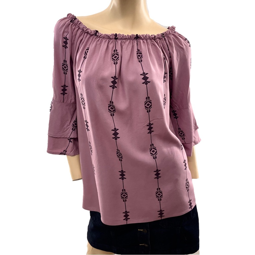 Lascana- Chic Off-Shoulder Blouse in Dusty Pink- 10